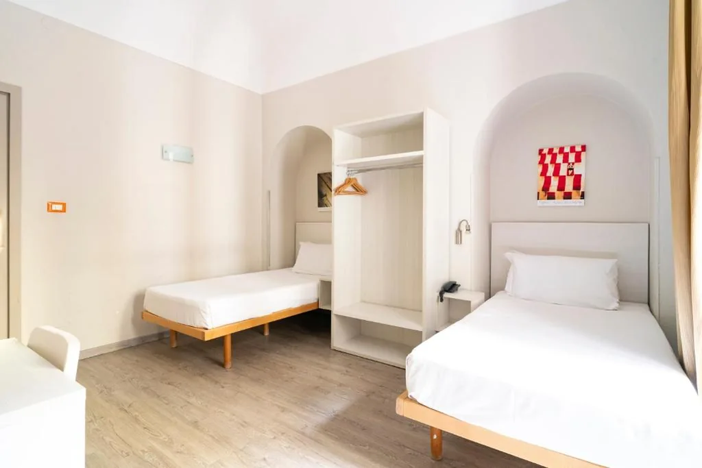 Camera Doppia con Letti Singoli — Hotel Astoria