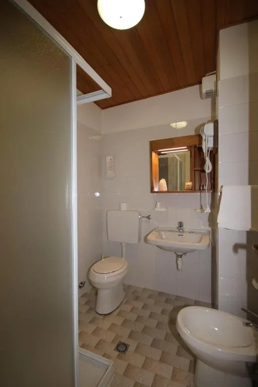 Twin Room — Hotel Col Du Mont
