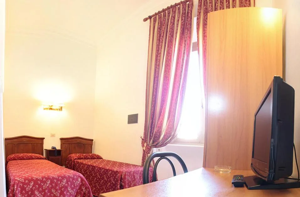Camera Doppia con Letti Singoli — Hotel Euro Quiris