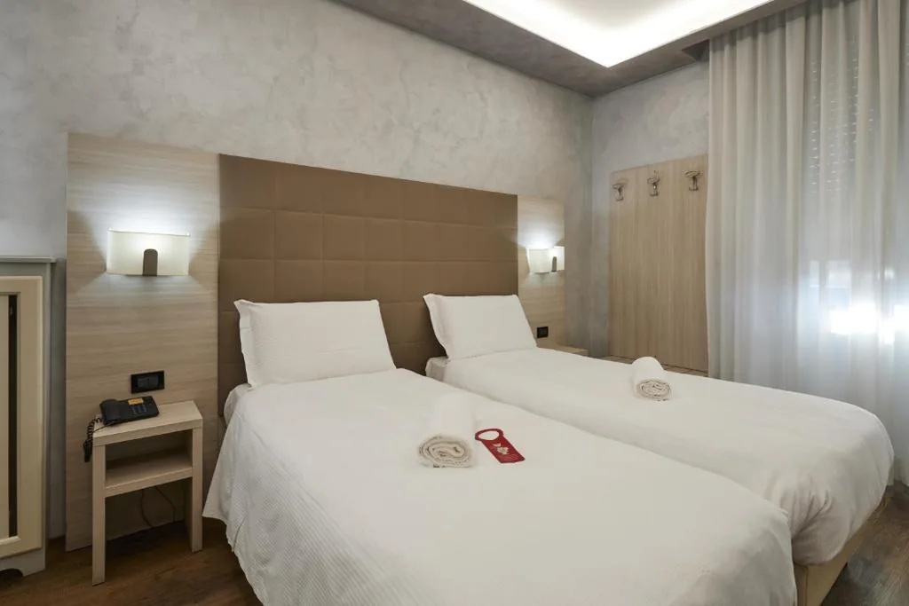 Camera Doppia con Letti Singoli — Hotel Galimberti