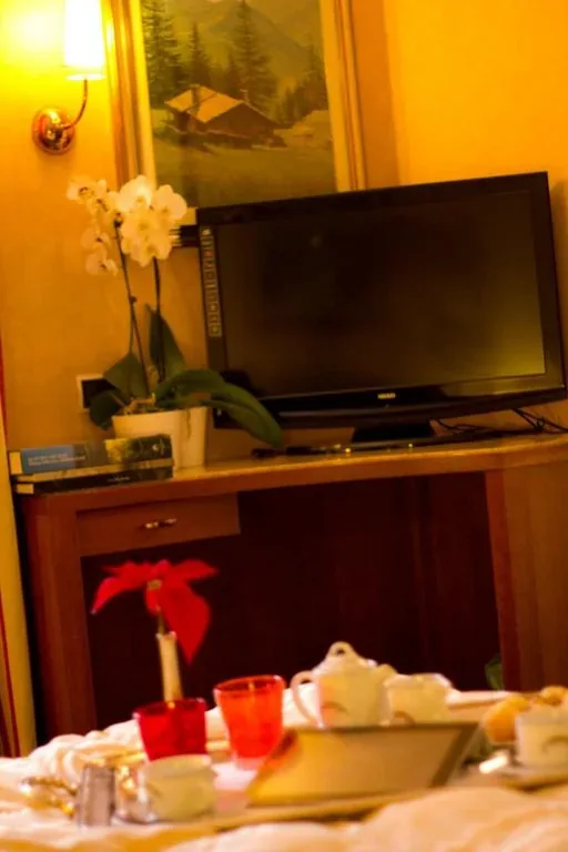 Camera Doppia con Letti Singoli — Hotel Norden Palace