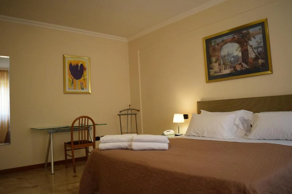 Camera Doppia con Letti Singoli — Hotel Palace 2000