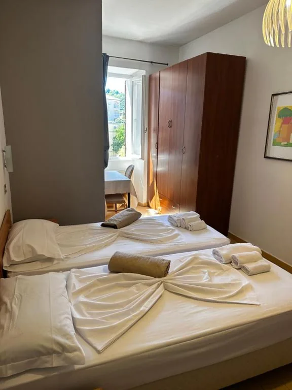 Twin Room — Hotel Spagna