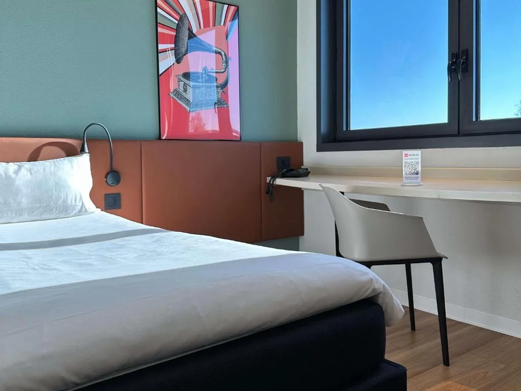 Twin Room — Ibis Roma Fiera