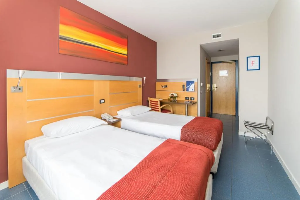 Twin Room — Sotel Nomentana Roma