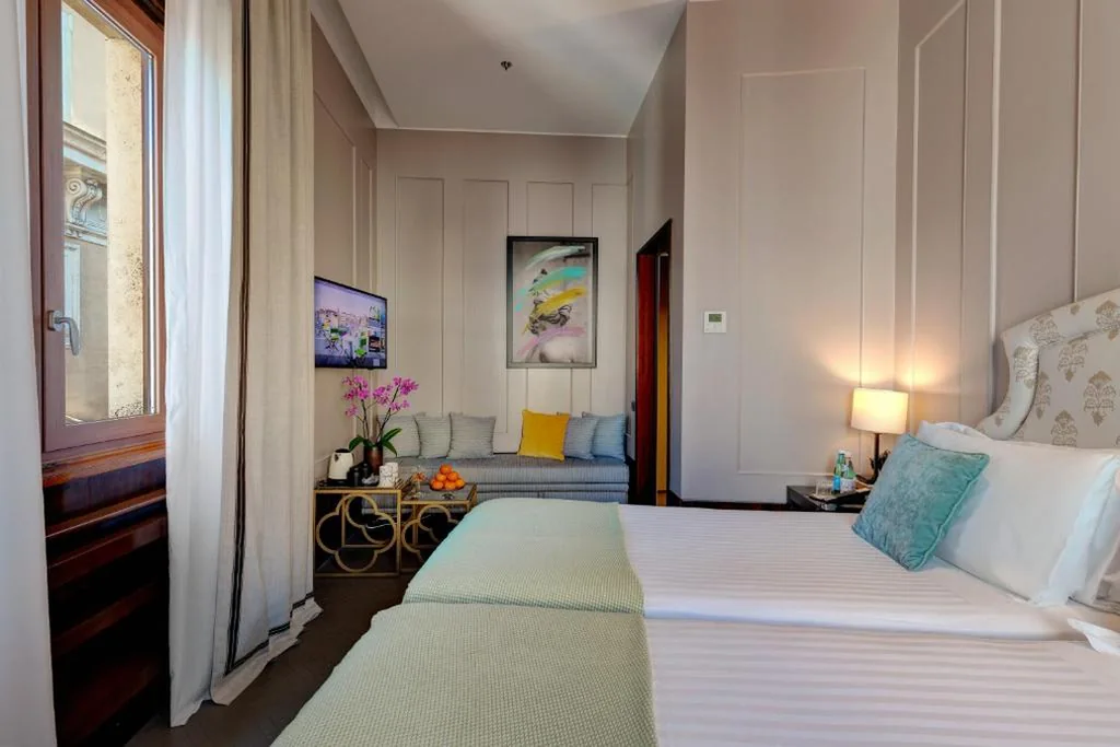 Camera Doppia King Deluxe — Singer Palace Hotel Roma