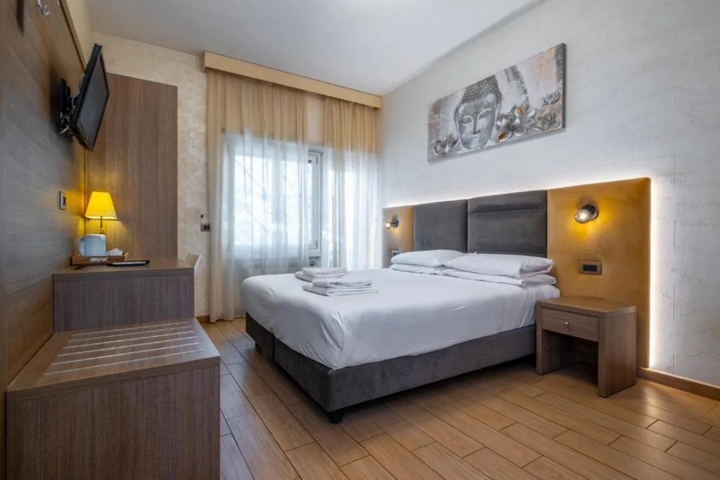 Camera Doppia/Matrimoniale con balcone — Relais Tiburtina