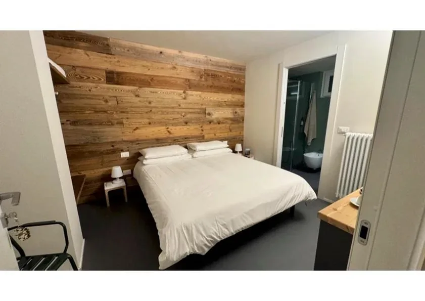 Economy Twin Room — Ca’ De Sass