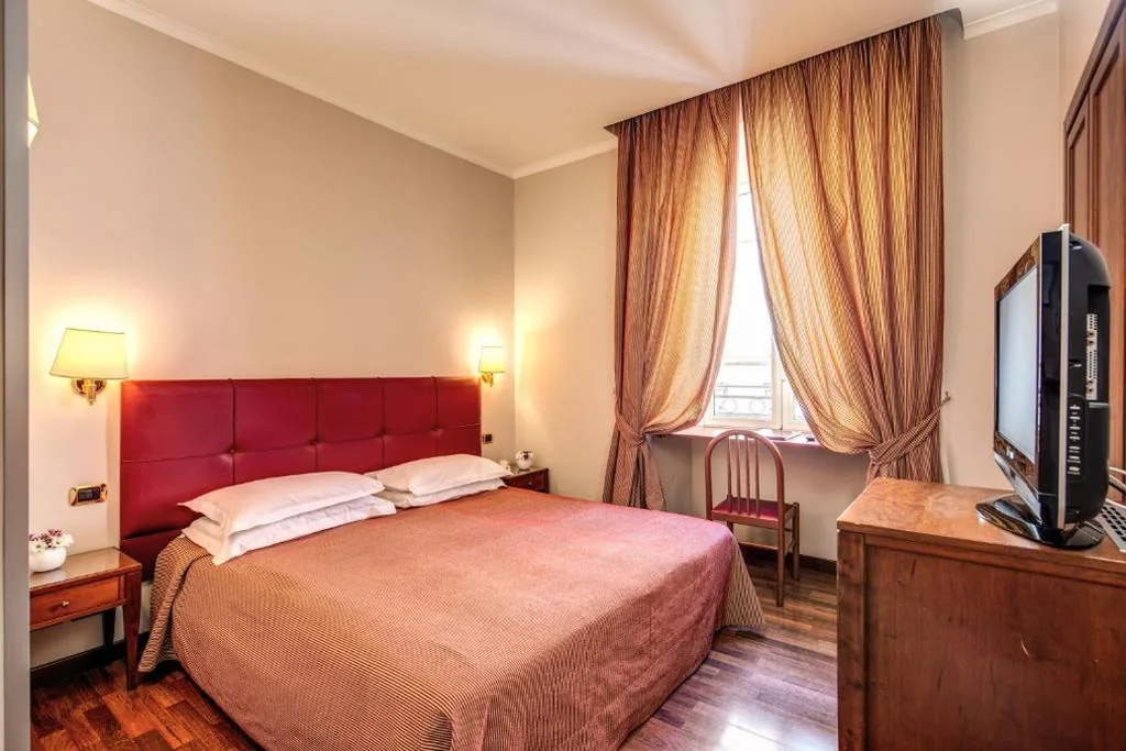 Camera Economy Matrimoniale/Doppia con Letti Singoli — Hotel Villafranca