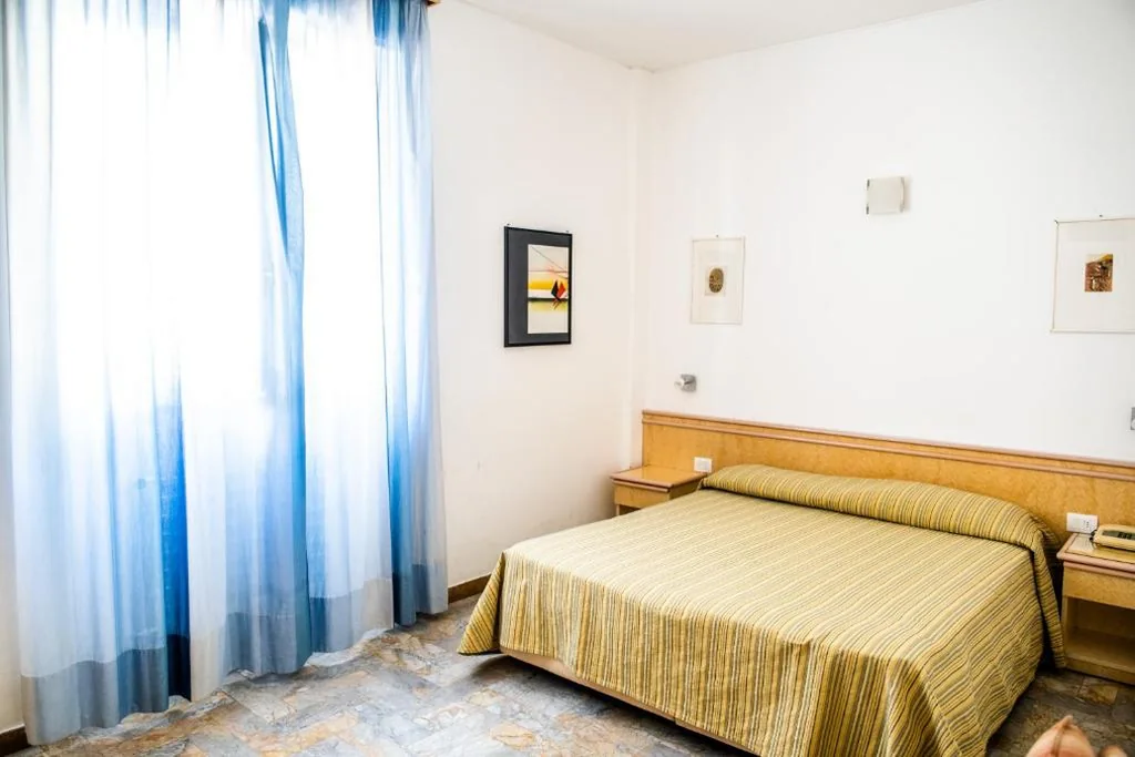 Economy Double/Twin Room — Hotel West End
