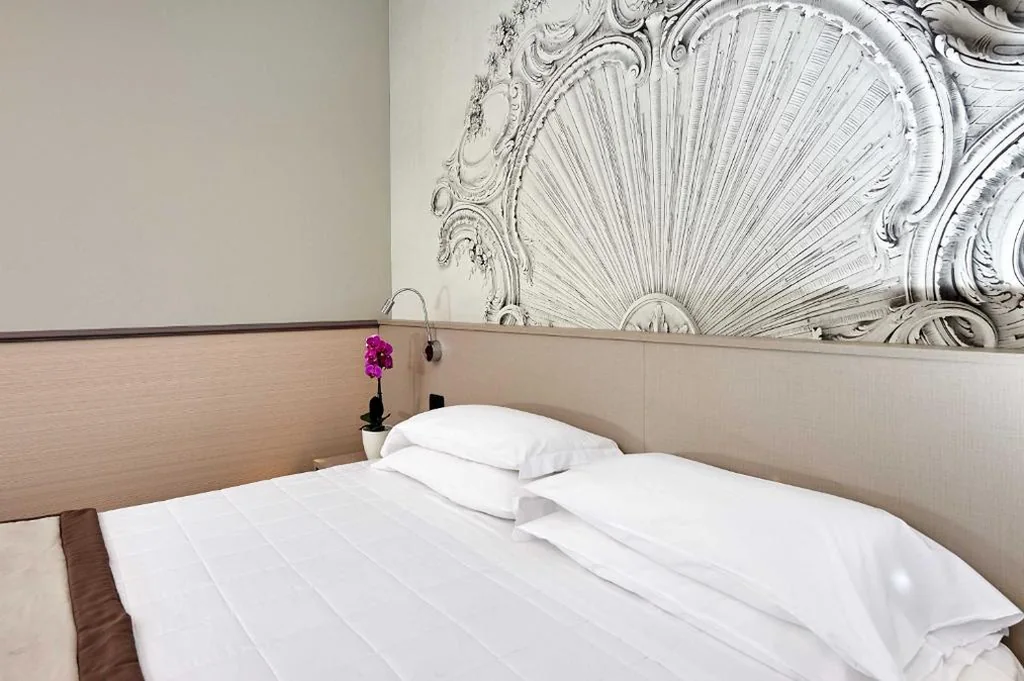Camera Executive Matrimoniale/Doppia con Letti singoli — Hotel Corallo