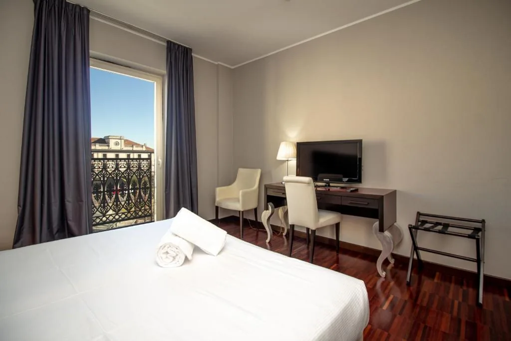 Camera Executive Matrimoniale/Doppia con Letti singoli — LVG Hotel Collection – Cavour