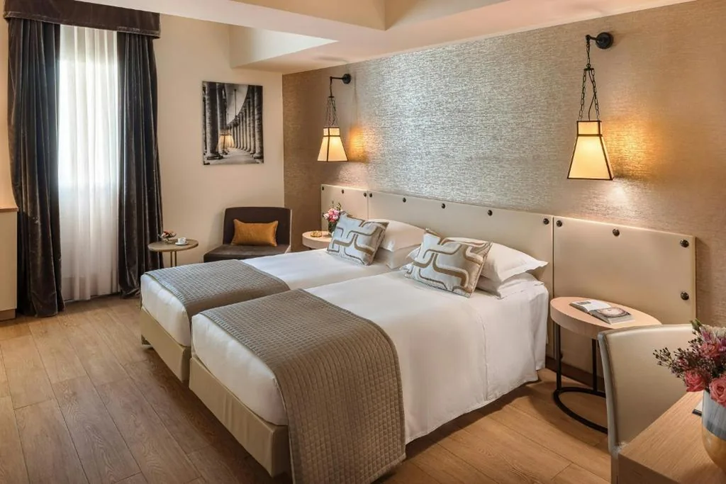 Executive Double/Twin Room — Starhotels Metropole