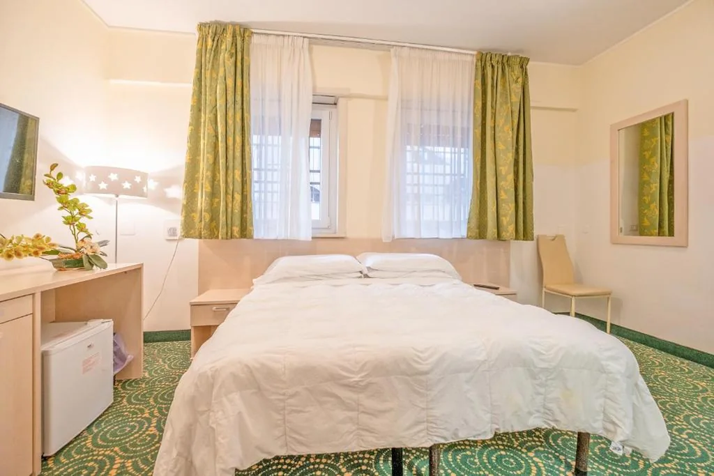 Camera Familiare (2 Adulti + 2 Bambini) — Hotel Principe
