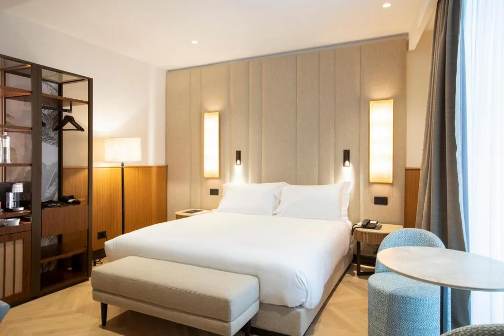Family Room (2 Connecting Rooms) — Circle6 Rome