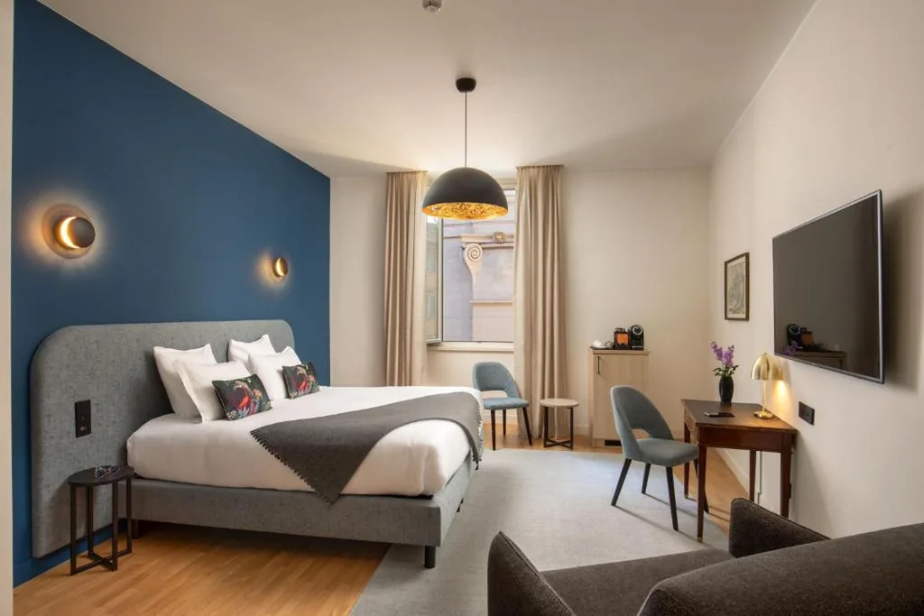 Family Room (3 Adults) — 9Hotel Cesari