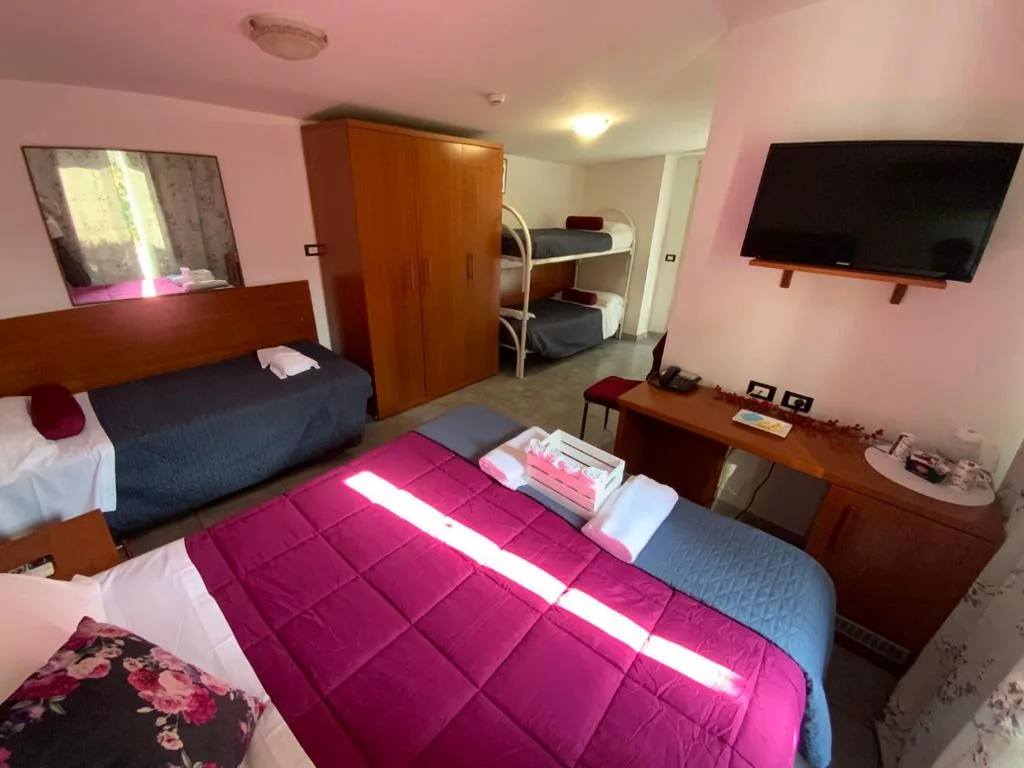 Camera Familiare — Albergo Villa Marina