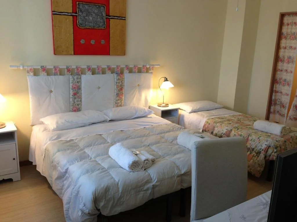 Family Room with Private Bathroom — B&B Marzia