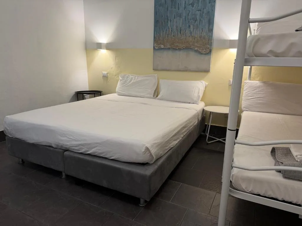 Family Room with Private Bathroom — City Center Rooms Corso Cavour