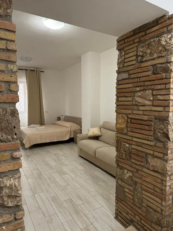 Camera Familiare con Bagno Privato — Il palazzo dell’alto prelato