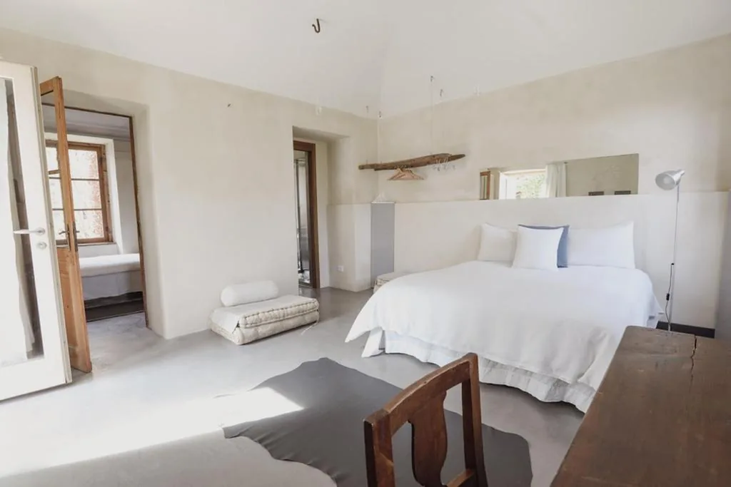 Family Room with Private Bathroom — Relax
