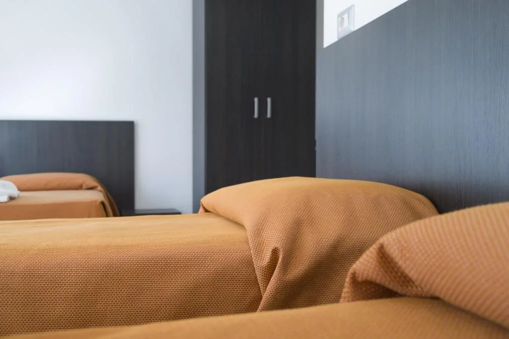 Camera Familiare con Balcone — Hotel Sharing