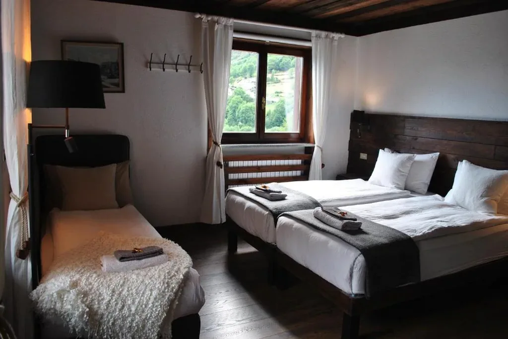 Camera Familiare con Balcone — Hotell Millefiori- Alpine Event Lodge