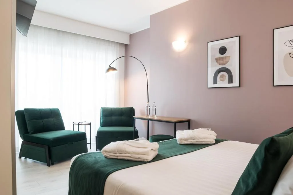 Camera Familiare con Balcone — Massimi City Garden