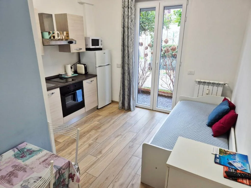 Family Room with Garden View — Borgo and Bike