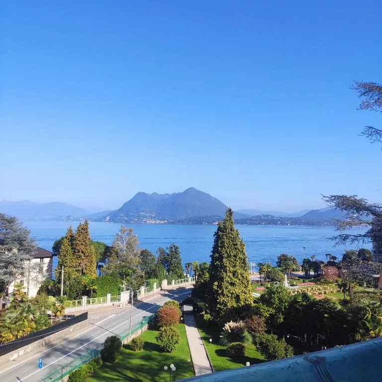 Camera Familiare con Vista Lago — Hotel La Fontana