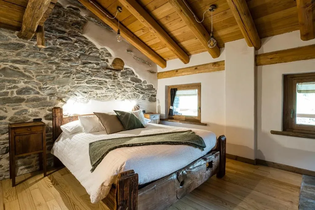 Family Room with Mountain View — Chambres d’Hôtes – Li Tzatagni