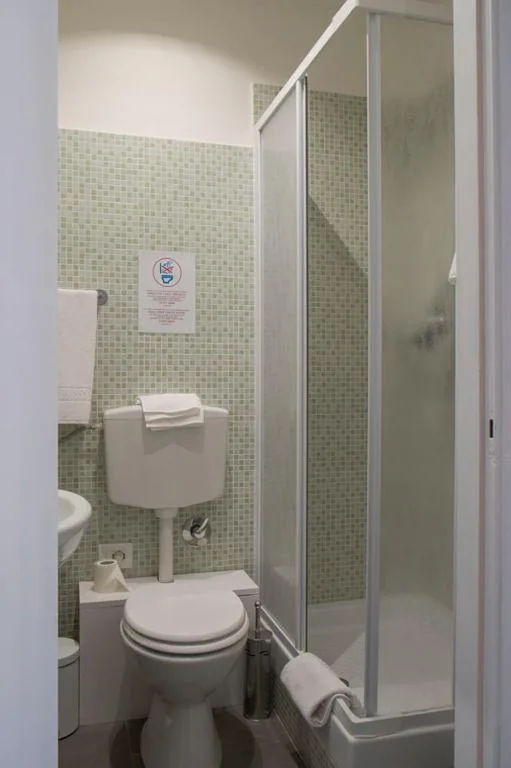 Camera Familiare Deluxe — Domus Crescenzio – Guest House