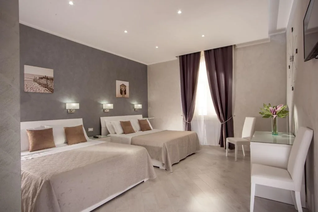 Camera Familiare — Frattina Grand Suite Guesthouse