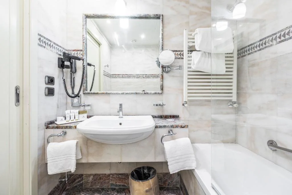 Family Room — Hotel Delle Nazioni