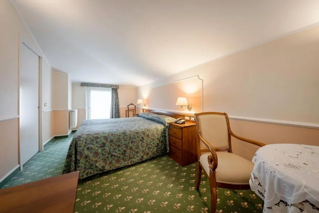 Family Room — Hotel Elena