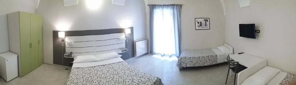 Camera Familiare — HOTEL MALIBU
