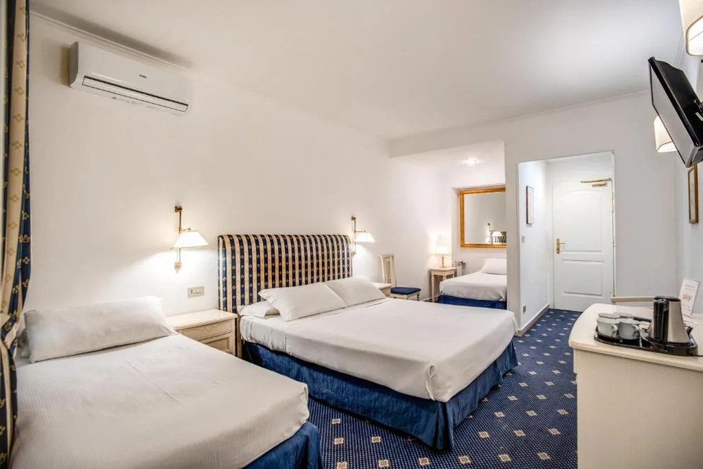 Camera Familiare — Hotel Napoleon
