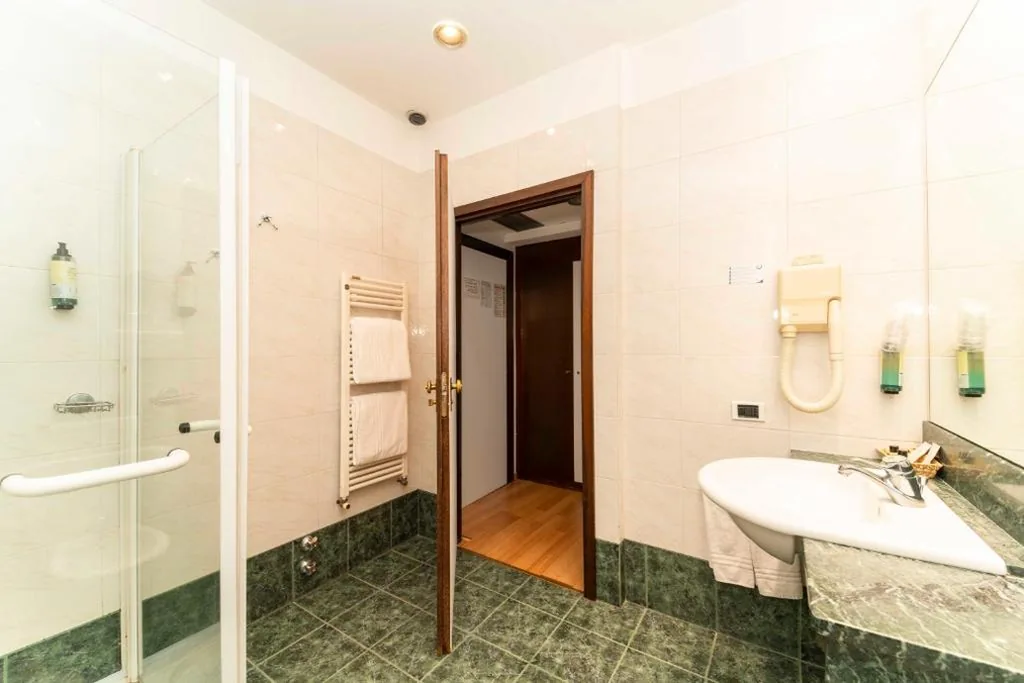 Camera Familiare — Hotel Royal Torino Centro Congressi