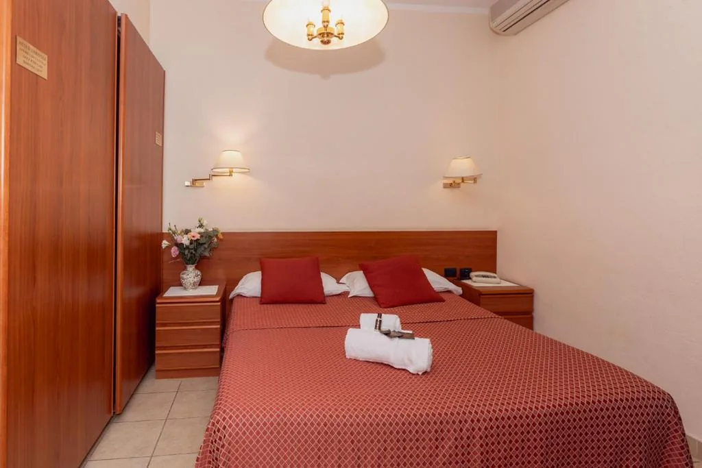 Family Room — Hotel Stella