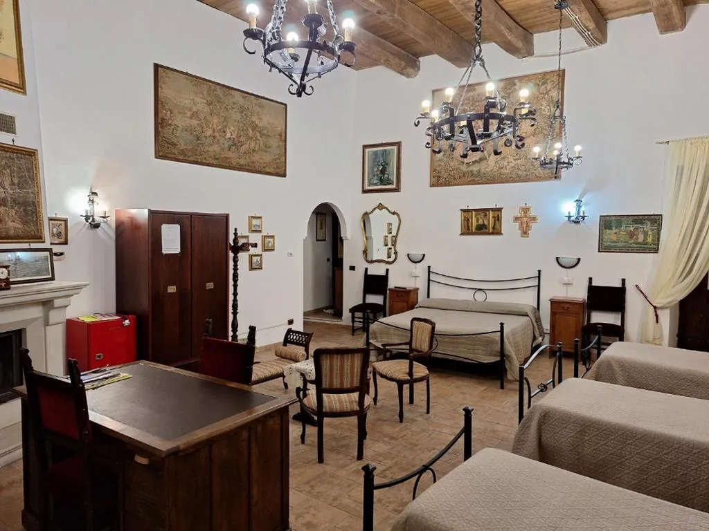 Camera Familiare — il CAPITELLO