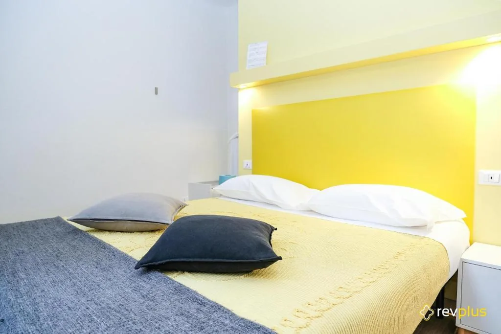 Family Room — Lia Rooms Cinque Terre Wave