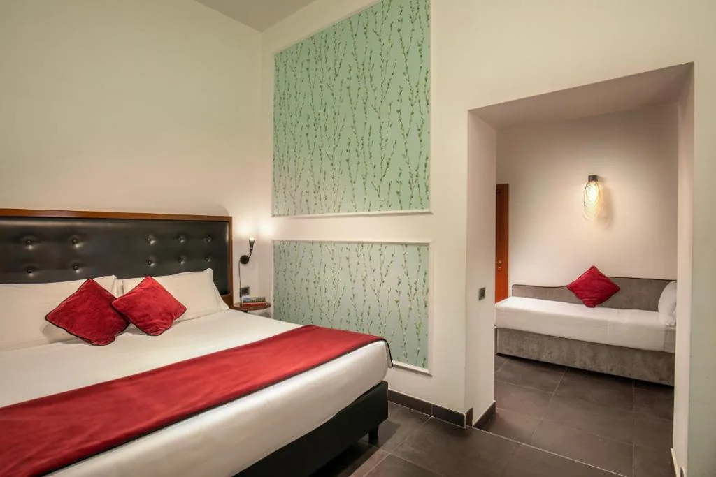 Camera Familiare — Navona Colors Hotel