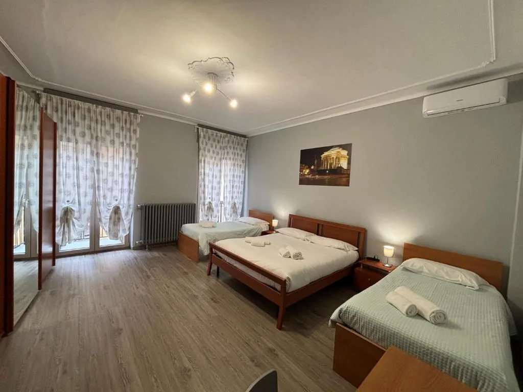 Camera Familiare Standard — DOMUS Hotel