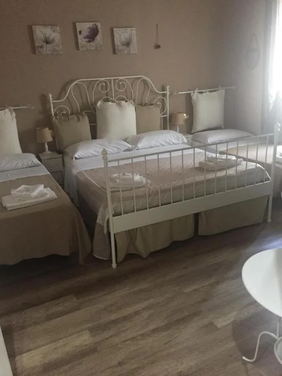 Camera Familiare Standard — Morgagni House