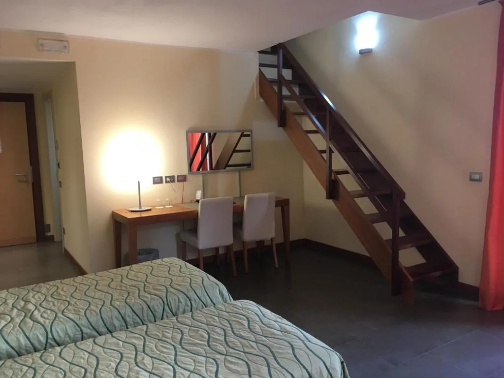Two-Level Family Room — Hotel Langhe & Monferrato