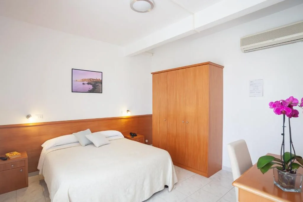 Camera Familiare Superior (2 Adulti + 2 Bambini) — Hotel Viola