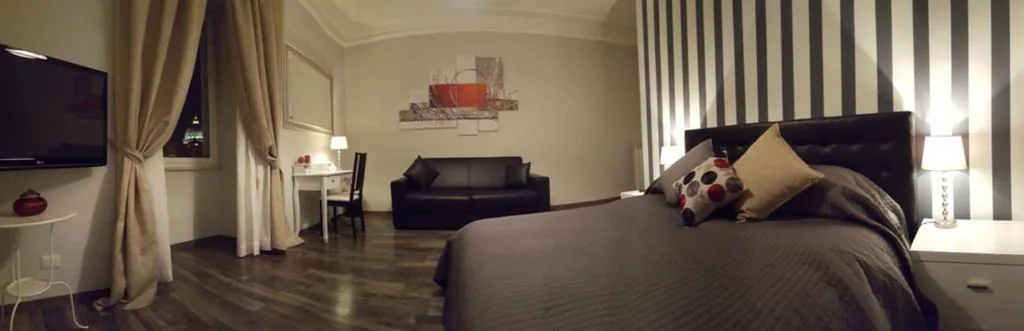 Superior Family Room with St. Peter's View — Luiza Vatican House