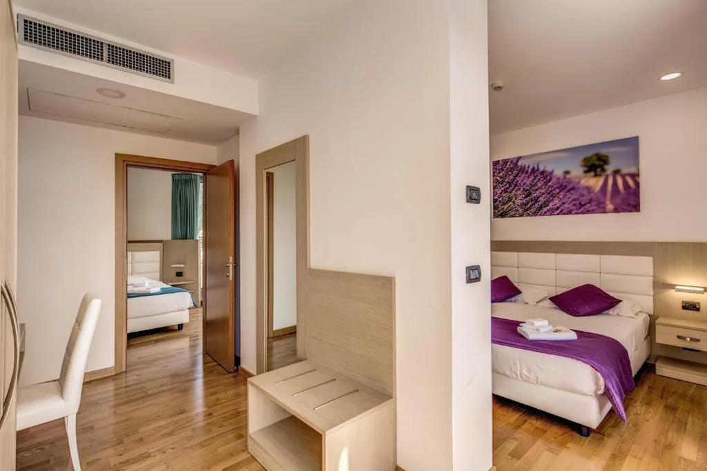 Superior Family Room — Ginevra Palace Hotel