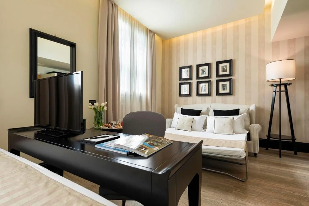 Superior Family Room — Profumo Maison Colosseo