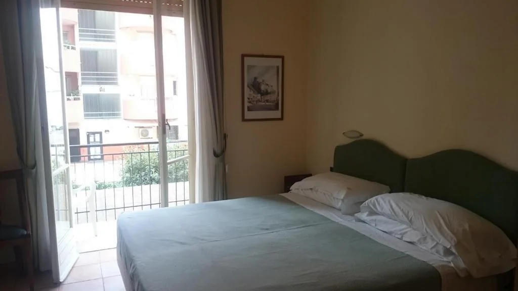 Flexible Room — Hotel Pescetto
